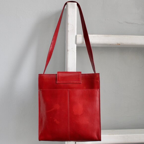 HOBO International Red Leather Shoulder Tote Bag Purse with Structured Design - Picture 2 of 6